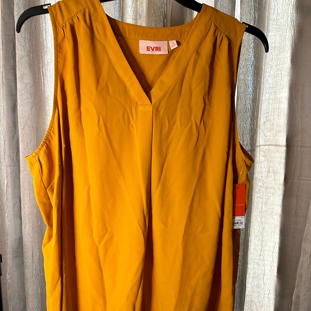 EVRI gold 1x women’s dressy tank top